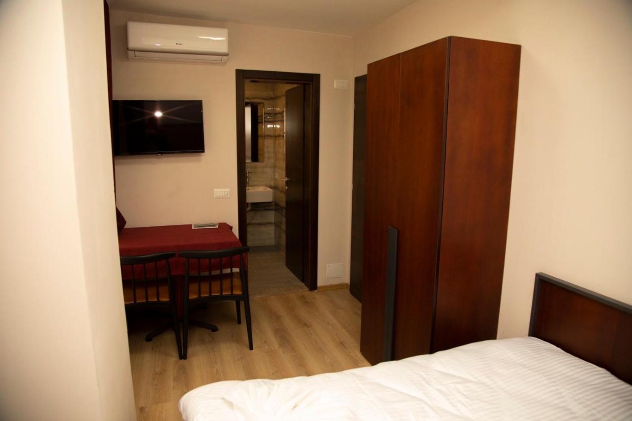 Hotel Oferta Πρίζρεν Εξωτερικό φωτογραφία