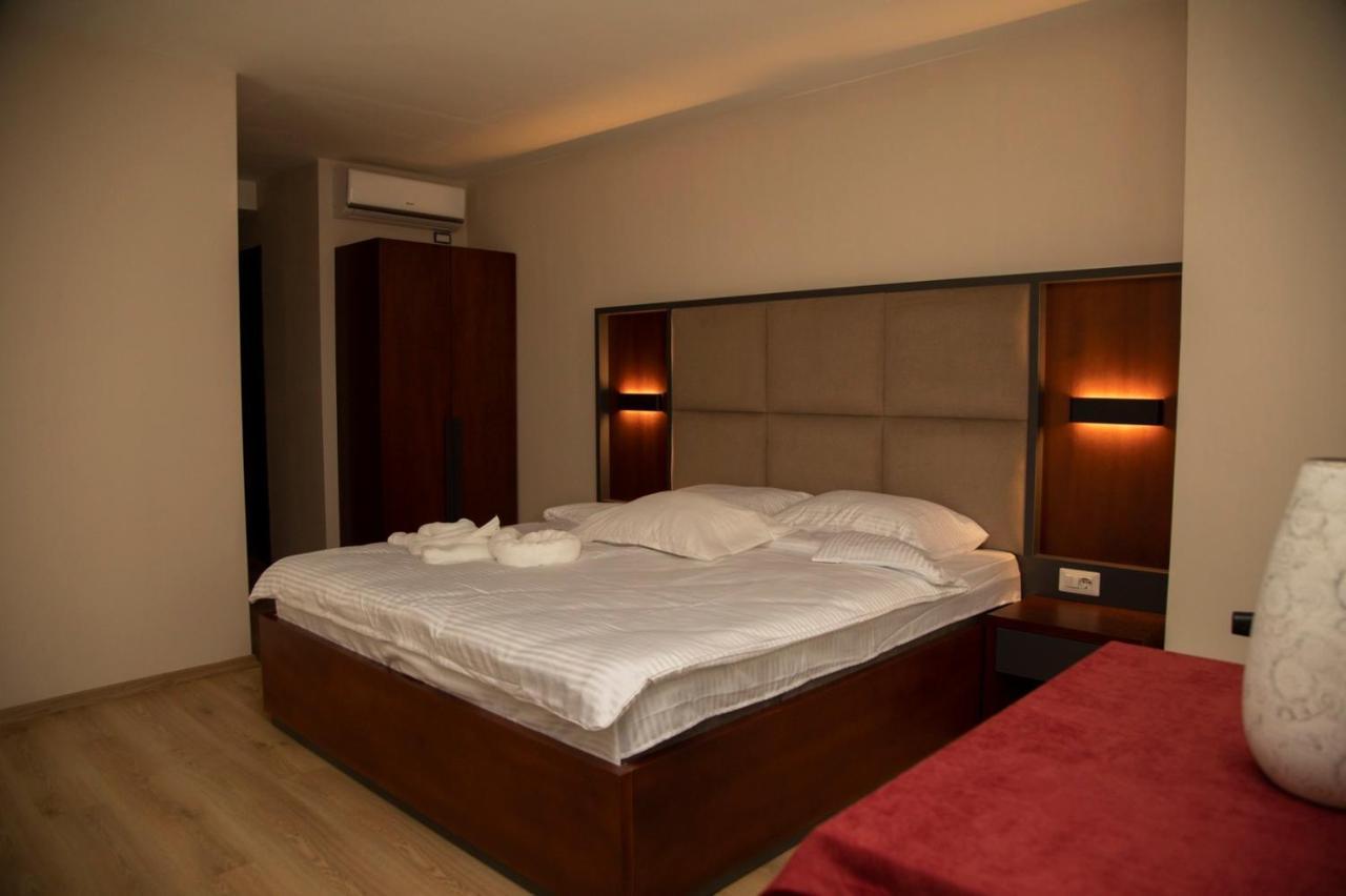 Hotel Oferta Πρίζρεν Εξωτερικό φωτογραφία