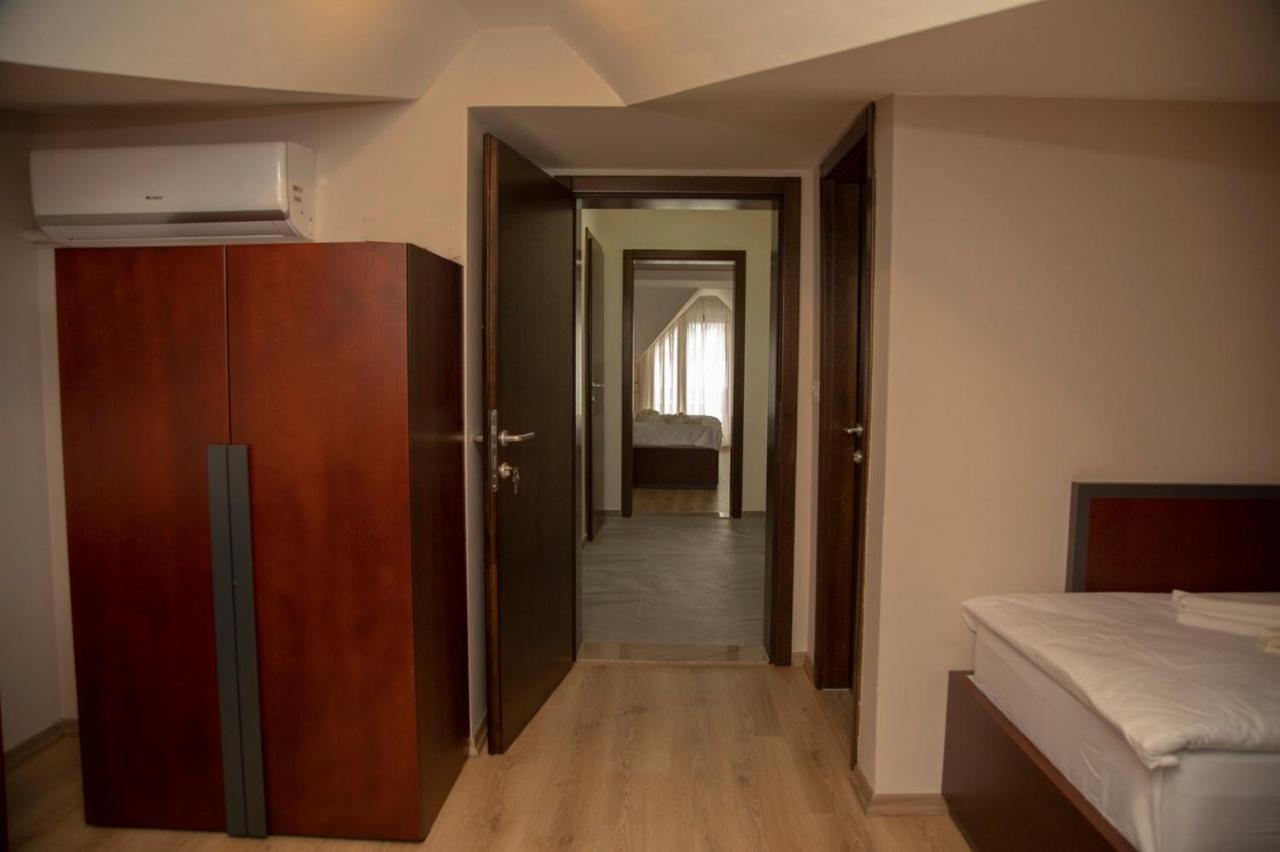 Hotel Oferta Πρίζρεν Εξωτερικό φωτογραφία